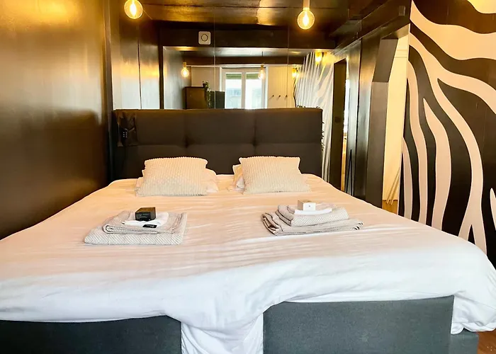 Champs-elysees Executive *